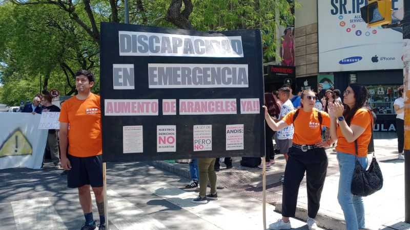 Manifestaron en el centro por la suspensión de la Ley de Discapacidad